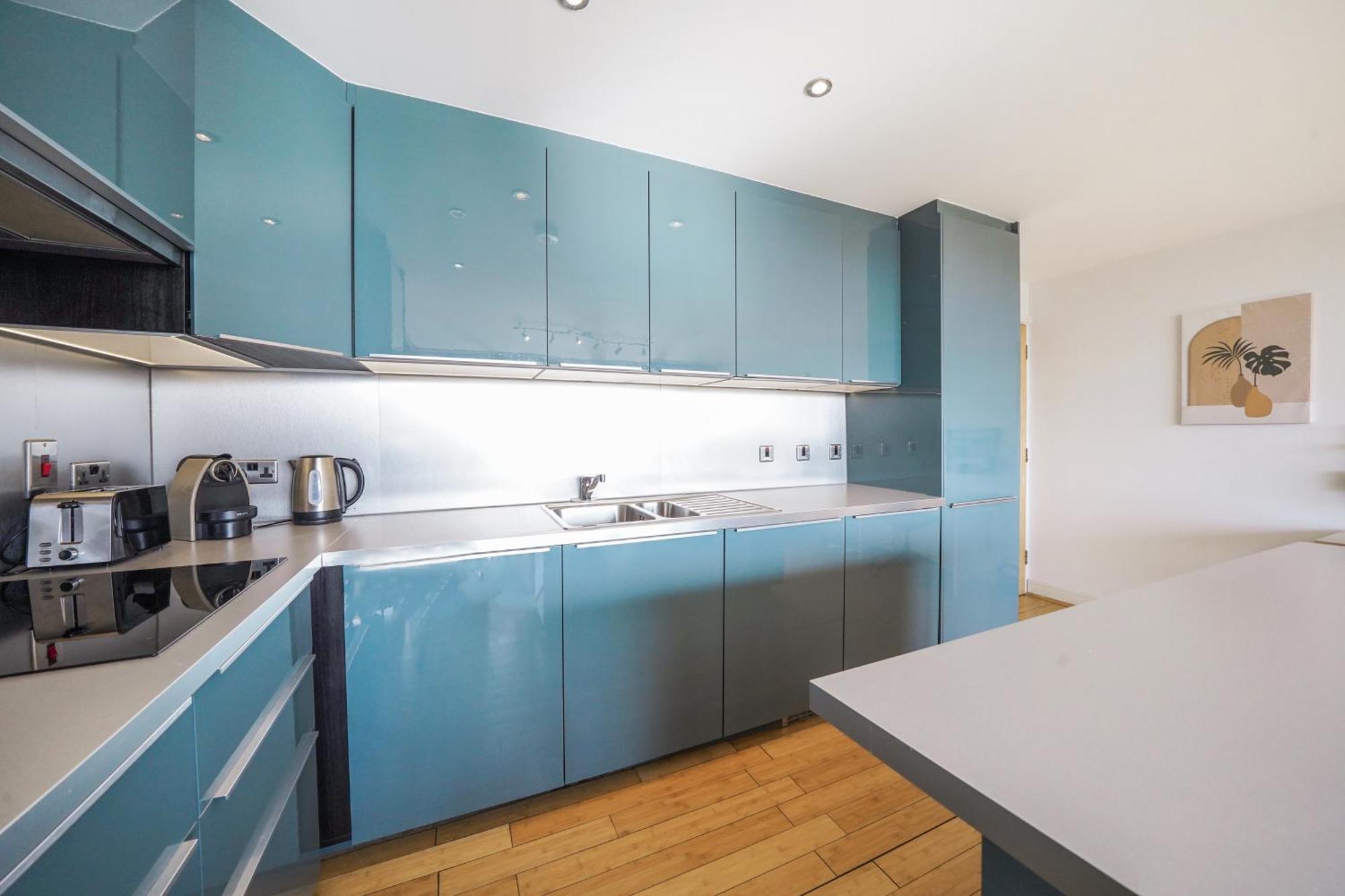 City Riverside - 2 Bedroom & Free Parking Barking  Exterior photo